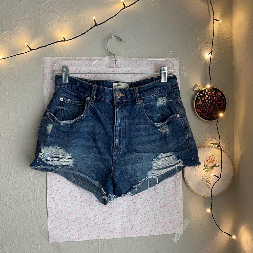 Garage Blue Jean Booty Shorts Sz 9!!